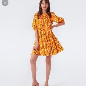NWT DVF Roberta Dress size S in Marigold